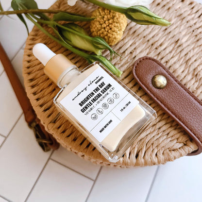 Vitamin C and Hyaluronic Acid Organic Facial Serum